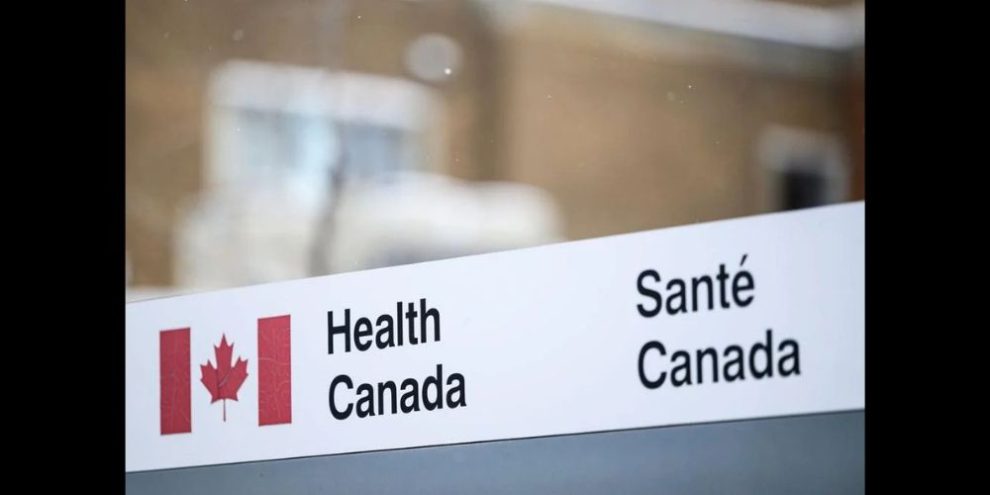 Health Canada signage outside a government office