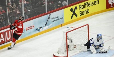 Tolvanen nets SO winner as Finland hands Canada first loss of men's hockey worlds