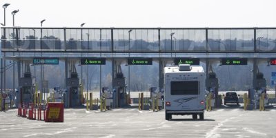 RV at U.S. border