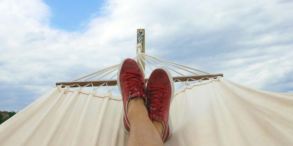 red shoes vacation beach by Mateusz Dach via pexels