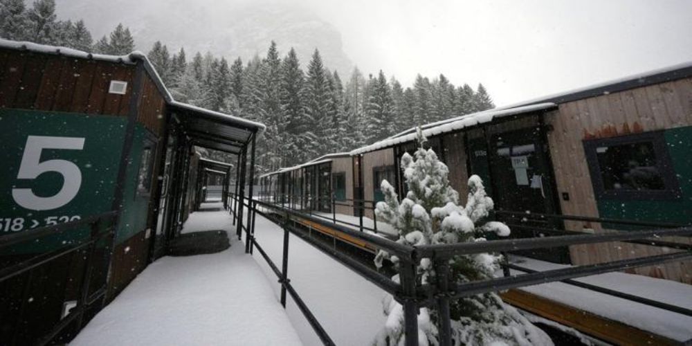 Behind the scenes of Cortina’s trailerpark Olympic Village 400 mobile