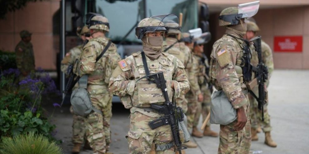 AP- National Guard - Los Angeles