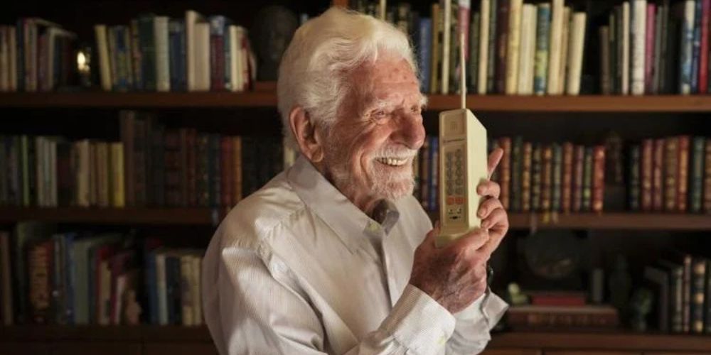 He pioneered the cellphone. It changed how people around the world talk ...