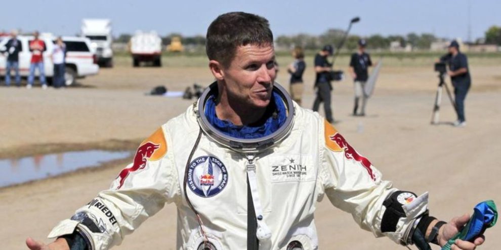 Felix Baumgartner, the first skydiver to fall faster than the speed of sound, dies in crash in Italy