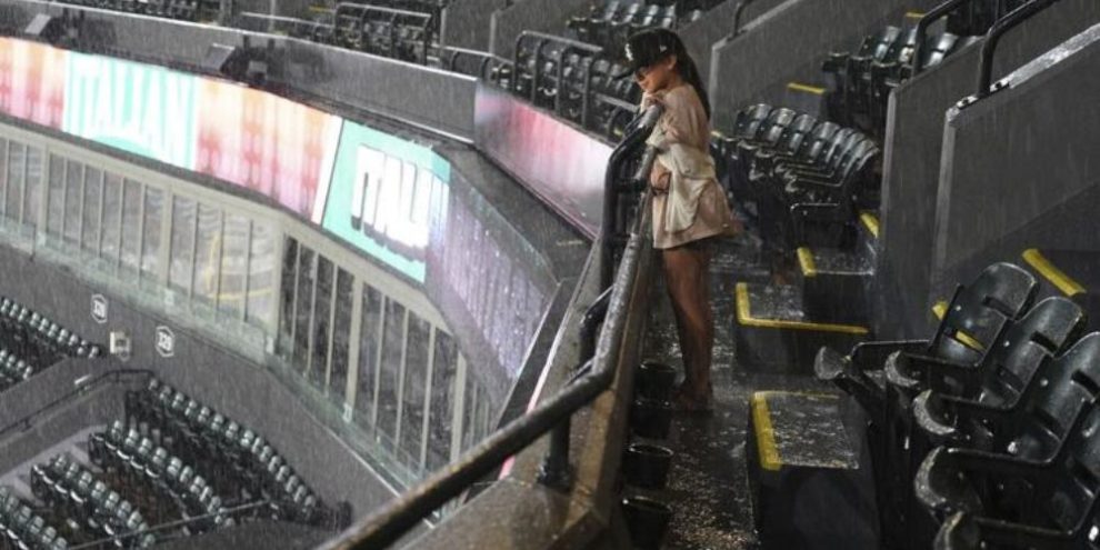 Bassitt pitches 6 innings as Blue Jays beat White Sox 6-1 in rain-shortened game