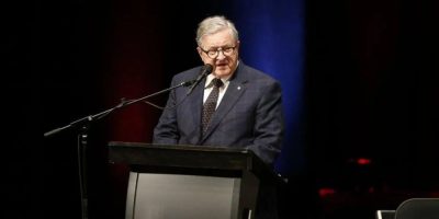 Former Liberal cabinet minister accuses PM of taking 'bootlicking' approach to Trump