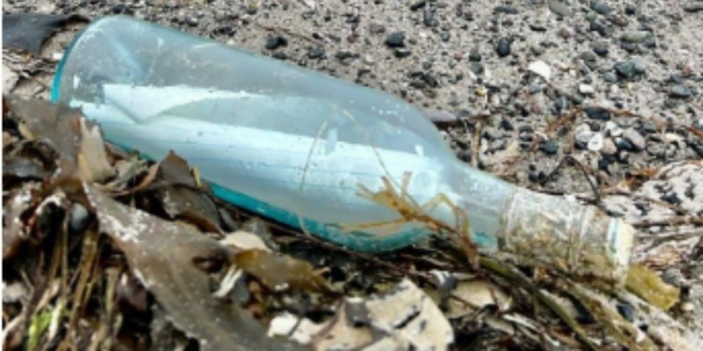 CP - bottle love note