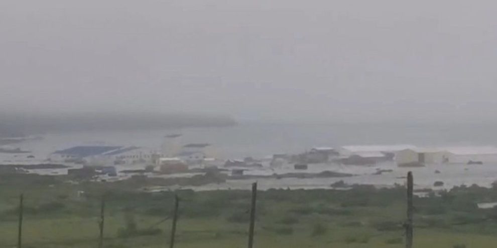 AP - earthquake - tsunami