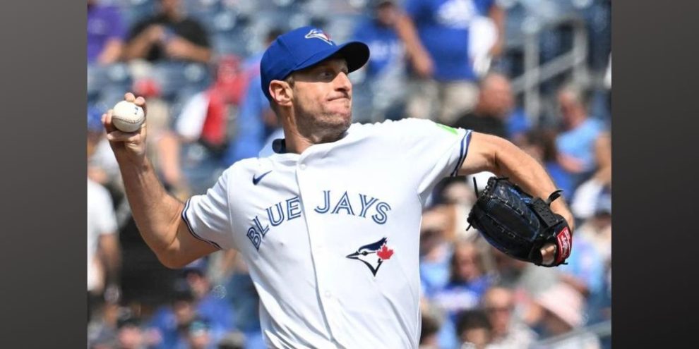 Scherzer outduels Boyd as Blue Jays edge Cubs 2-1