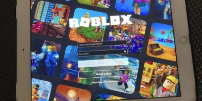 AP - Roblox log in
