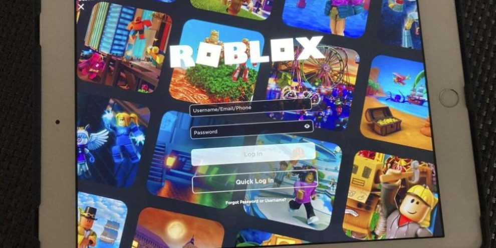 AP - Roblox log in