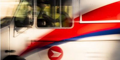 Canada Post reports $407 million Q2 loss as parcel volume suffers