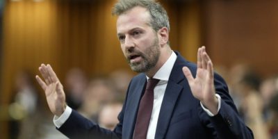 Canada Post set to reduce frequency of letter mail delivery: minister