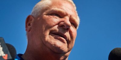 Ontario premier urges Carney to maintain tariff on Chinese EVs despite canola levy