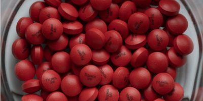 Canadian obstetricians say Tylenol is still safe to take in pregnancy after position review