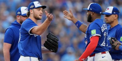 Yesavage sets Blue Jays postseason record with 11 Ks, Toronto thumps Yankees 13-7 in Game 2 of ALDS