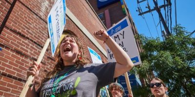 Classes cancelled at two Ontario college campuses amid support workers' strike