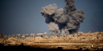 Thousands of Palestinians return to what remains of their homes as Gaza ceasefire takes effect
