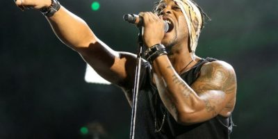 D’Angelo, Grammy-winning R&B singer who became an icon with ‘Untitled (How Does It Feel),’ dies