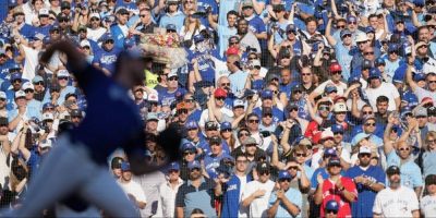 CP - Blue Jays fans