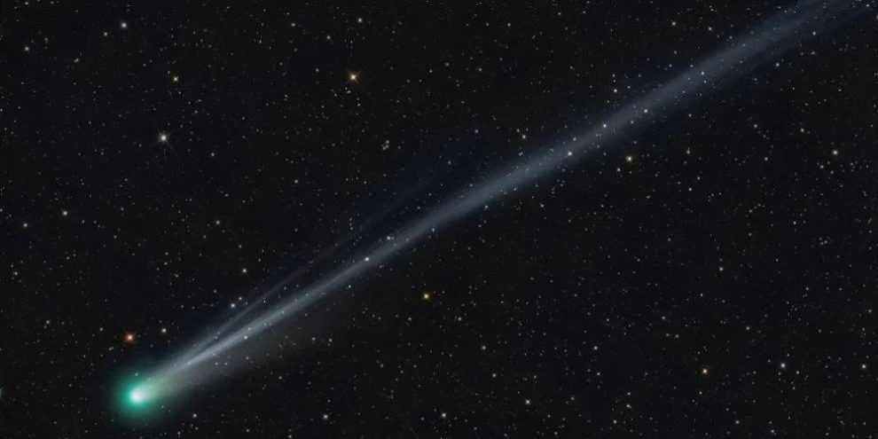 AP - Comet Lemmon