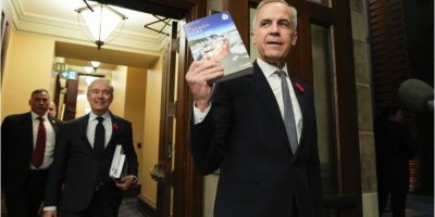 Budget clears Commons by 2 votes, preventing winter election