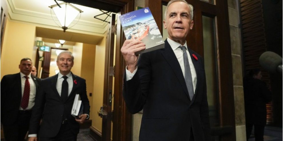 Budget clears Commons by 2 votes, preventing winter election