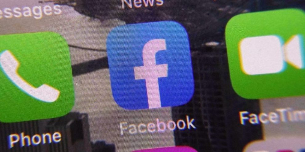 Meta pitching app store age verification law to Liberal government