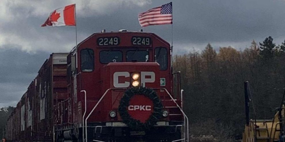 All aboard! CPKC Holiday Train returns to Springwater on Sunday