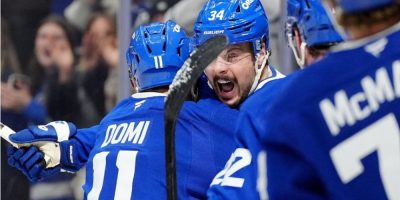 Matthews shakes slump, Maple Leafs shake Senators 7-5