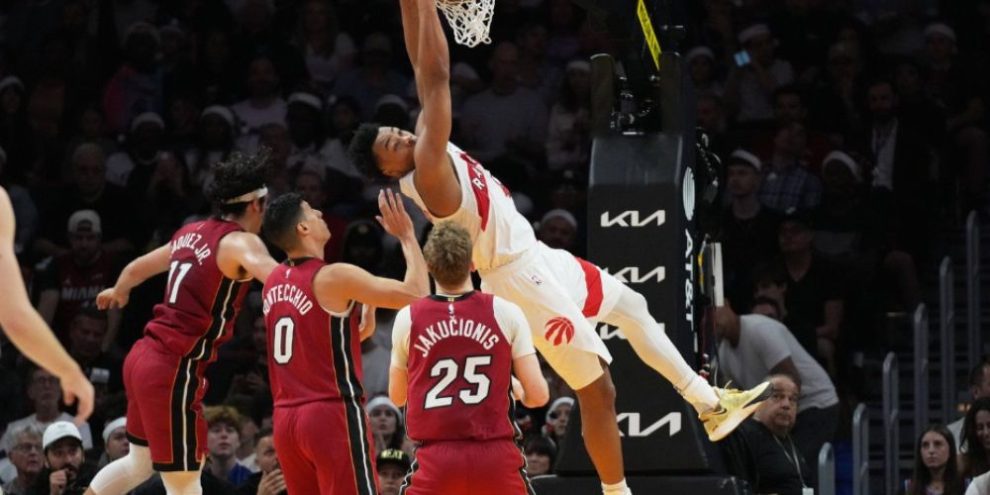 Barnes scores 27, Raptors ease past reeling Heat 112-91. It's Miami's 9th loss in an 11-game span