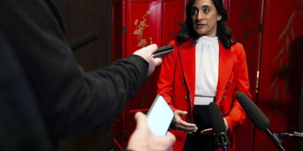 China's top diplomat hails new relations with Canada amid "complex" global changes