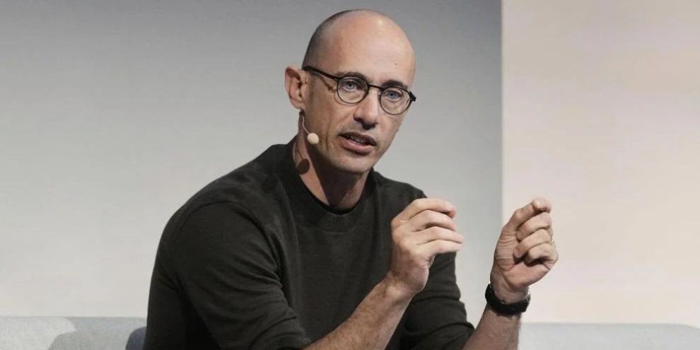 Canada's highest-paid CEOs made an average of $16.2 million in 2024: report