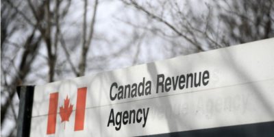 Canadians sitting on $2 billion in uncashed federal cheques: documents