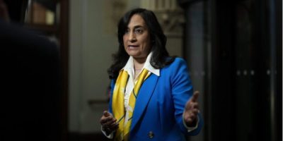 Anand won't say if Canadians should cancel Mexico trips as airlines resume flights