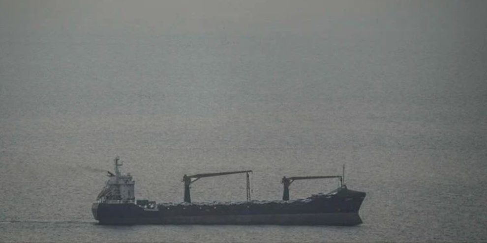 US will hold off on Iran power plant strikes for 5 days, extending Trump deadline on Hormuz strait