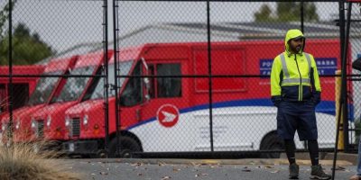 Union president asks Canada Post workers to reject tentative agreement