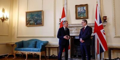 Carney meets Keir Starmer in London as war in Iran disrupts shipping routes