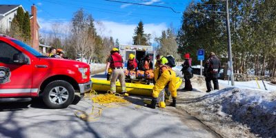 Emergency crews respond to a diver rescue on Lake Simcoe near Shanty Bay in Oro-Medonte.