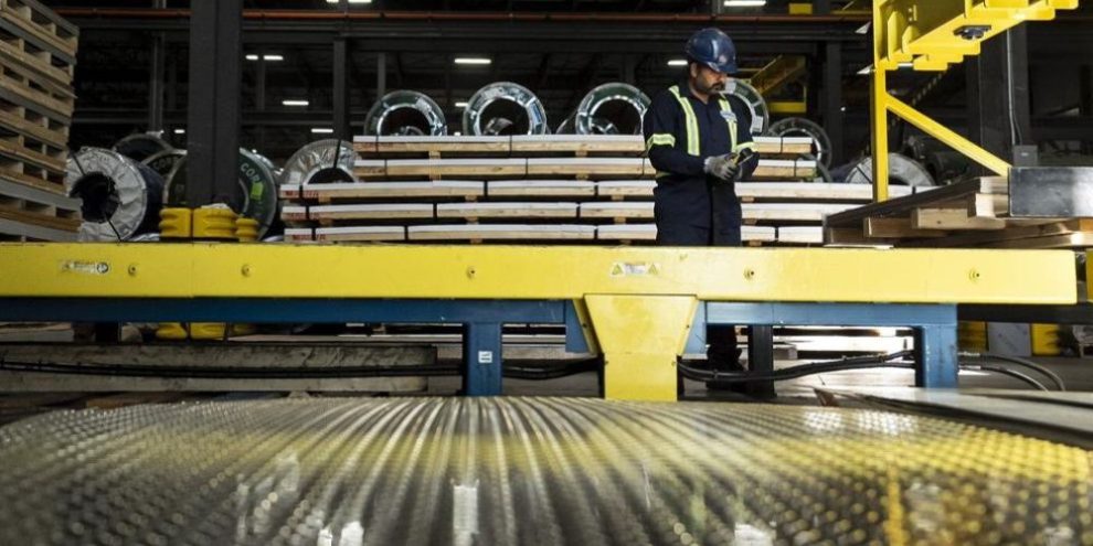 Canada's labour market is 'static' after a year of U.S. tariffs, population shift