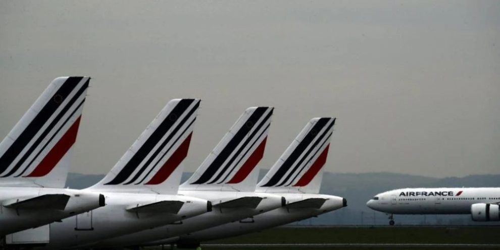 Air France flight diverted to Montreal amid U.S. Ebola travel restrictions