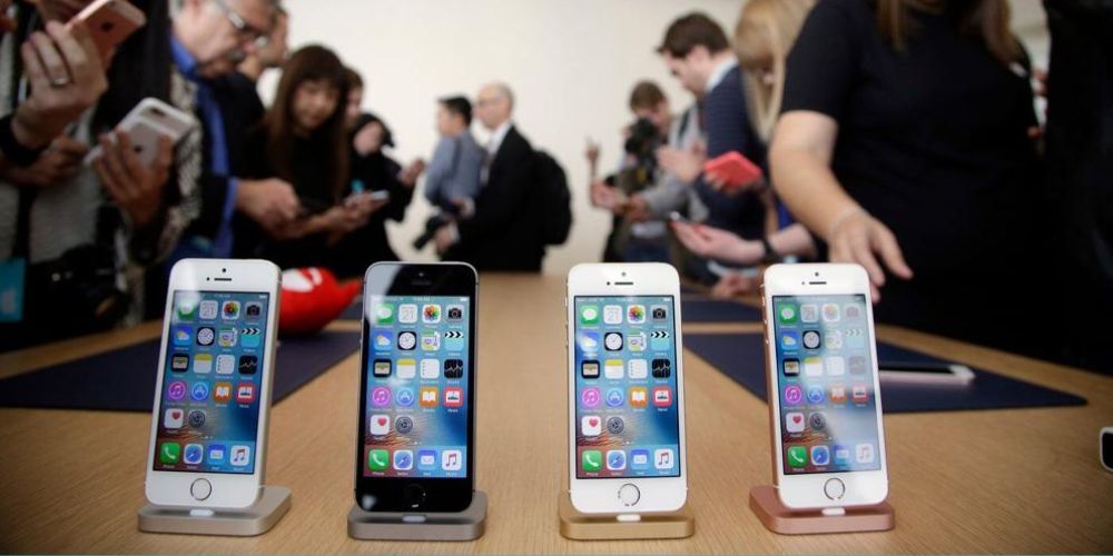 Digital Detox: Why Your Online Life Needs a Spring Cleaning This Season