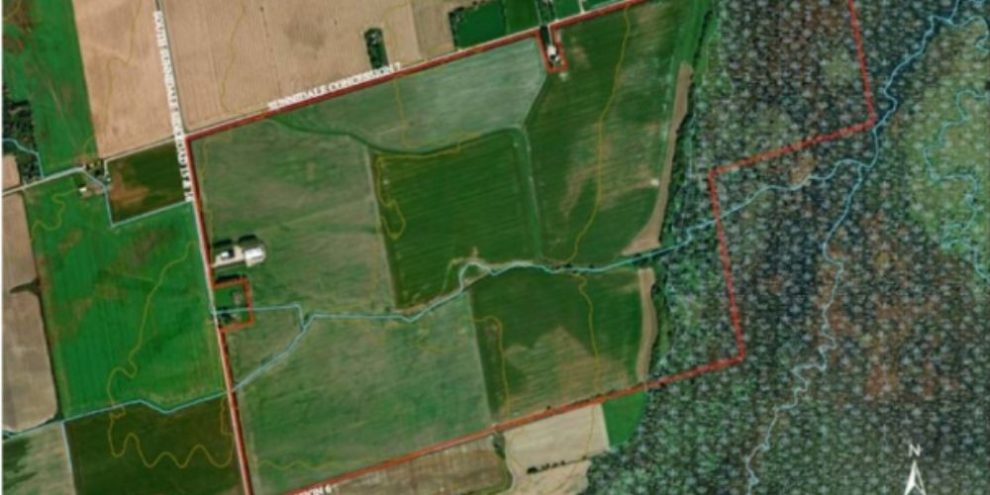 Map showing Department of National Defence radar site location at 2225 Sideroad 15/16 in Clearview Township, Ontario