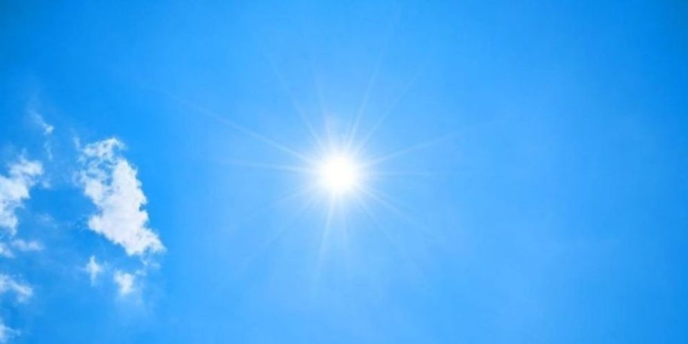 Sunshine and blue sky during a heat warning in Orillia
