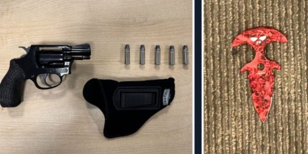 Barrie Police image of a loaded firearm and dagger-style knife seized during a traffic stop on Mulcaster Street.