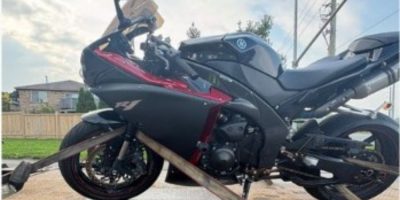 Motorcycle towed after Barrie Police stop on Mapleview Drive West