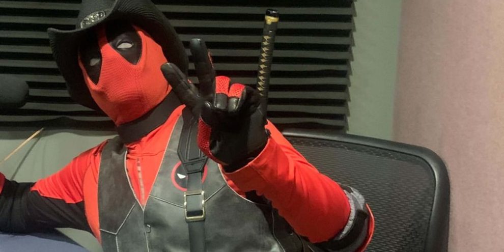 Neil Griffin dressed as Barrie Deadpool during a visit to Barrie 360 on October 16, 2026.